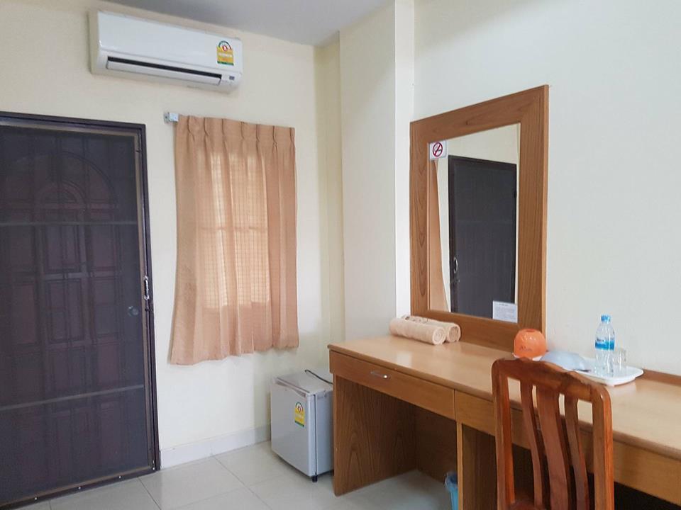 Jj Palace เจเจ พาเลซ Ban Si Than Bagian luar foto
